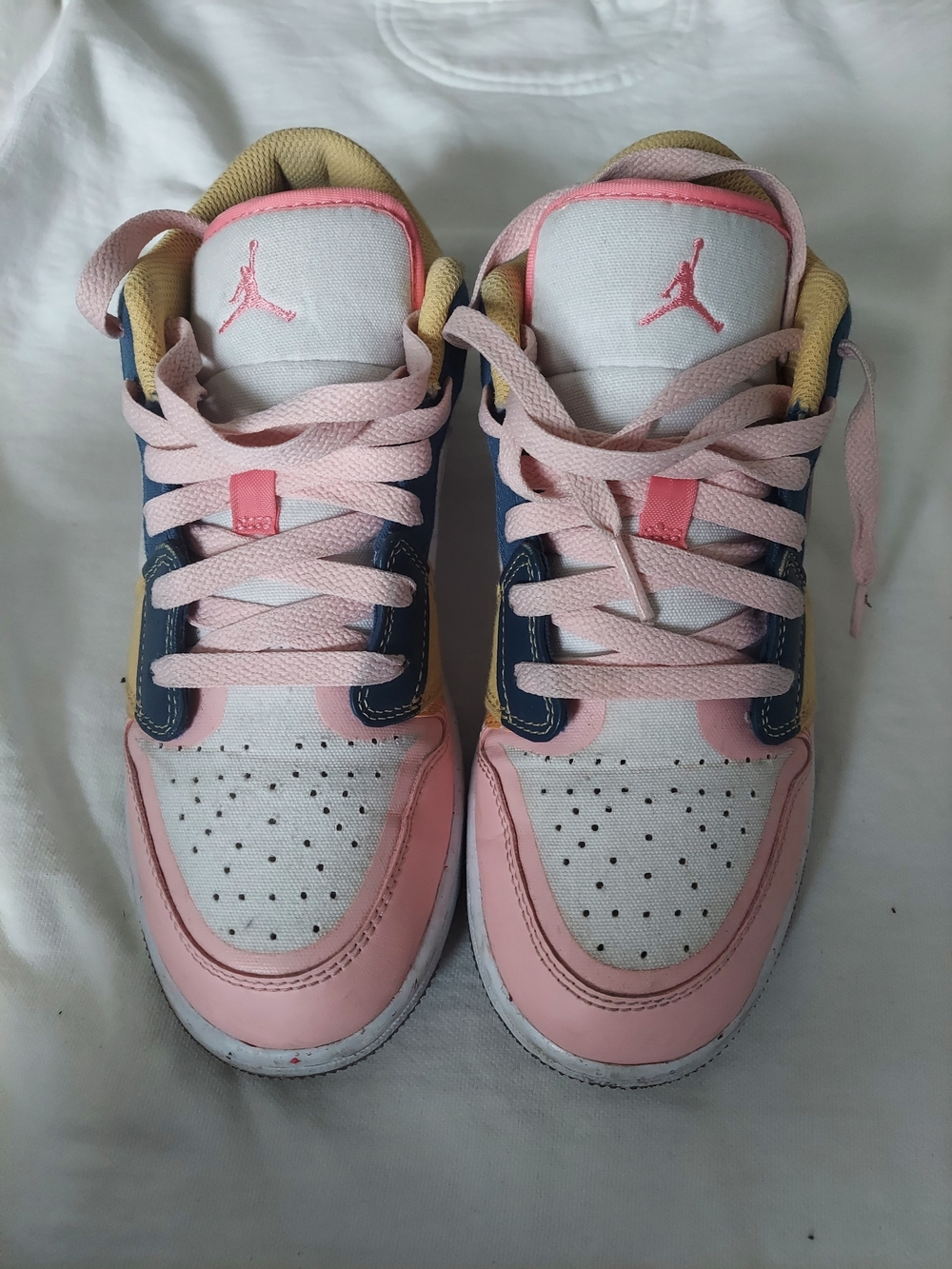 Jordan 1 Kids Low-Top Sneakers - Pink, Navy, White With Box